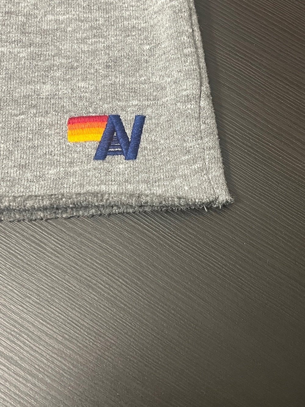 Aviator Nation Gray Cropped Sweatshirt Size XS Pastel 5 Stripe Pink Bolt Blue - Picture 4 of 6